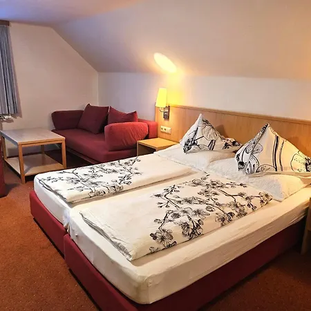 Gasthof-pension Alt Kirchheim Guest house Bad Kleinkirchheim