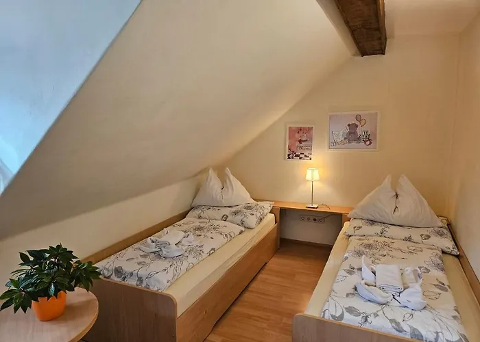 Gasthof-pension Alt Kirchheim 3*