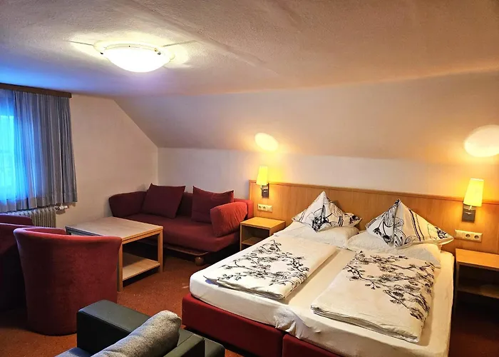 Gasthof-pension Alt Kirchheim Pensión